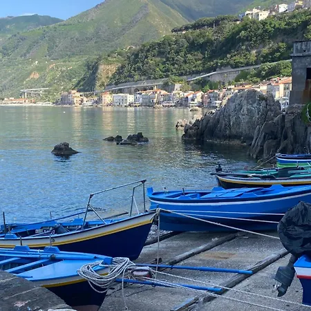 Chianalea Konukevi 3*