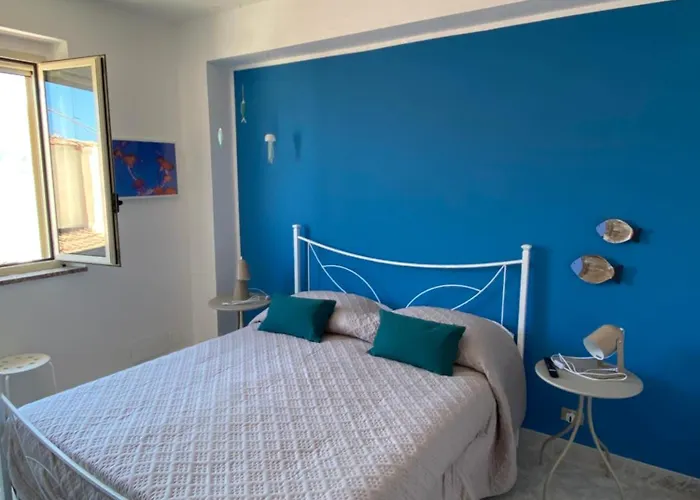 Chianalea Pensjonat 3*